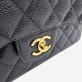 LARGE SORT CAVIAR CLASSIC DOUBLE FLAP taske fra brand: CHANEL - We Do Vintage