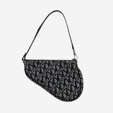 SORT JACQUARD CANVAS SADDLE taske fra brand: DIOR - We Do Vintage
