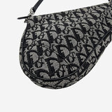 SORT JACQUARD CANVAS SADDLE taske fra brand: DIOR - We Do Vintage
