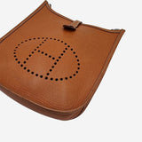 Evelyne I TPM taske fra brand: HERMÈS - We Do Vintage