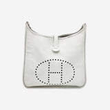 EVELYNE I GM taske fra brand: HERMÈS - We Do Vintage