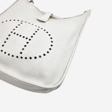 EVELYNE I GM taske fra brand: HERMÈS - We Do Vintage