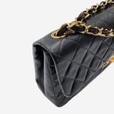 VINTAGE MAXI SINGLE CLASSIC FLAP BAG taske fra brand: CHANEL - We Do Vintage