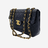 VINTAGE MAXI SINGLE CLASSIC FLAP BAG taske fra brand: CHANEL - We Do Vintage