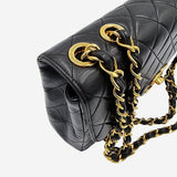 VINTAGE JUMBO SINGLE CLASSIC FLAP BAG taske fra brand: CHANEL - We Do Vintage