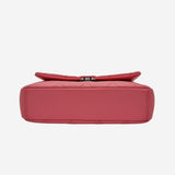 Lacquered metal caviar flap bag taske fra brand: CHANEL - We Do Vintage