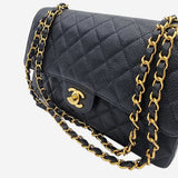 MEDIUM SORT CAVIAR CLASSIC DOUBLE FLAP taske fra brand: CHANEL - We Do Vintage