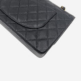 MEDIUM SORT CAVIAR CLASSIC DOUBLE FLAP taske fra brand: CHANEL - We Do Vintage