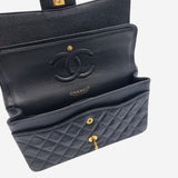 MEDIUM SORT CAVIAR CLASSIC DOUBLE FLAP taske fra brand: CHANEL - We Do Vintage