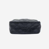 DIAMAND QUILTED CAMERA BAG taske fra brand: CHANEL - We Do Vintage