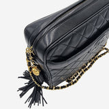 DIAMAND QUILTED CAMERA BAG taske fra brand: CHANEL - We Do Vintage