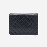 VINTAGE DIAMAND QUILTED FLAP BAG taske fra brand: CHANEL - We Do Vintage
