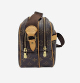 MONOGRAM CANVAS REPORTER PM taske fra brand: LOUIS VUITTON - We Do Vintage