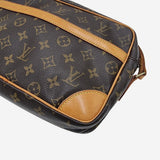 MONOGRAM CANVAS TROCADÉRO 27 taske fra brand: LOUIS VUITTON - We Do Vintage