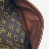 MONOGRAM CANVAS BLOIS taske fra brand: LOUIS VUITTON - We Do Vintage