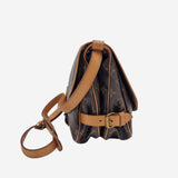 MONOGRAM CANVAS SAUMUR 30 taske fra brand: LOUIS VUITTON - We Do Vintage