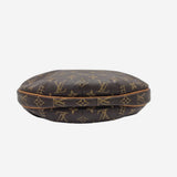 MONOGRAM CANVAS CROISSANT MM taske fra brand: LOUIS VUITTON - We Do Vintage