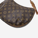 MONOGRAM CANVAS CROISSANT MM taske fra brand: LOUIS VUITTON - We Do Vintage