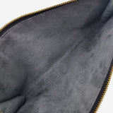 SORT EPI LÆDER POCHETTE ACCESSOIRES taske fra brand: LOUIS VUITTON - We Do Vintage