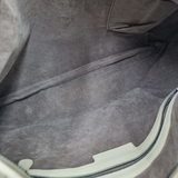 LARGE RÅHVID CLASSIC VENETA HOBO taske fra brand: BOTTEGA VENETA - We Do Vintage