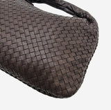 MEDIUM BRUN CLASSIC VENETA HOBO taske fra brand: BOTTEGA VENETA - We Do Vintage