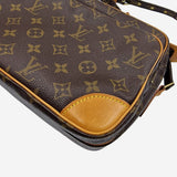 MONOGRAM CANVAS NILE MM taske fra brand: LOUIS VUITTON - We Do Vintage