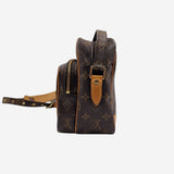 MONOGRAM CANVAS NILE MM taske fra brand: LOUIS VUITTON - We Do Vintage