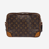 MONOGRAM CANVAS NILE MM taske fra brand: LOUIS VUITTON - We Do Vintage