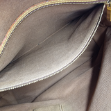 MONOGRAM CANVAS CABAS MEZZO taske fra brand: LOUIS VUITTON - We Do Vintage