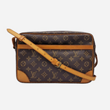 MONOGRAM CANVAS TROCADÉRO 30 taske fra brand: LOUIS VUITTON - We Do Vintage