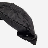 SORT NYLON BÆLTETASKE taske fra brand: PRADA - We Do Vintage