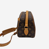 MONOGRAM CANVAS BLOIS taske fra brand: LOUIS VUITTON - We Do Vintage