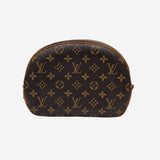 MONOGRAM CANVAS BLOIS taske fra brand: LOUIS VUITTON - We Do Vintage
