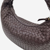MEDIUM BRUN CLASSIC VENETA HOBO taske fra brand: BOTTEGA VENETA - We Do Vintage