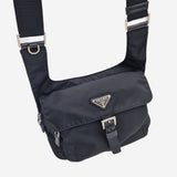 SORT NYLON CROSSBODY