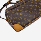 MONOGRAM CANVAS NILE MM