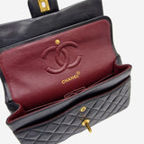 CLASSIC DOUBLE FLAP MEDIUM