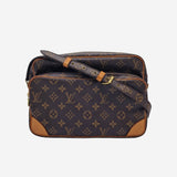 MONOGRAM CANVAS NILE MM
