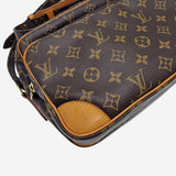 MONOGRAM CANVAS NILE MM