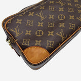 MONOGRAM CANVAS NILE MM