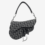 Sort Oblique Jacquard saddle bag taske fra brand: DIOR - We Do Vintage