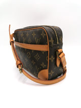 Monogram Canvas Trocadéro 23 taske fra brand: LOUIS VUITTON - We Do Vintage
