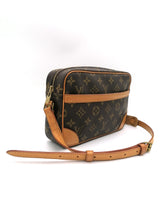 Monogram Canvas Trocadéro 23 taske fra brand: LOUIS VUITTON - We Do Vintage