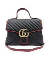 GG Marmont Top handle Medium taske fra brand: GUCCI - We Do Vintage