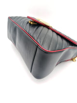 GG Marmont Top handle Medium taske fra brand: GUCCI - We Do Vintage