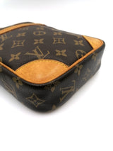 Monogram Canvas Danube taske fra brand: LOUIS VUITTON - We Do Vintage
