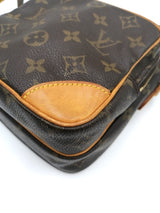 Monogram Canvas Amazone taske fra brand: LOUIS VUITTON - We Do Vintage