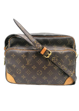 Monogram Canvas Nile MM taske fra brand: LOUIS VUITTON - We Do Vintage