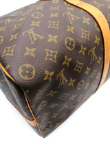 Monogram Canvas Keepall Bandouliere 50 taske fra brand: LOUIS VUITTON - We Do Vintage