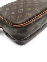 Monogram Canvas Reporter PM